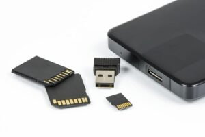 storage in memory card and pendrive